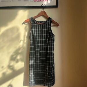 Shift dress w/ grid pattern